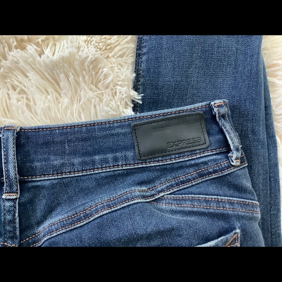 Express Skinny Jeans - Picture 5 of 5